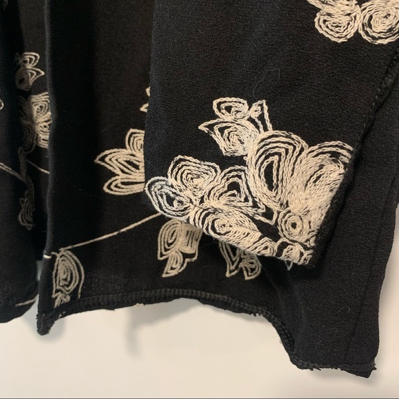 Lira | Embroidered Open Blazer/Jacket - Picture 8 of 14